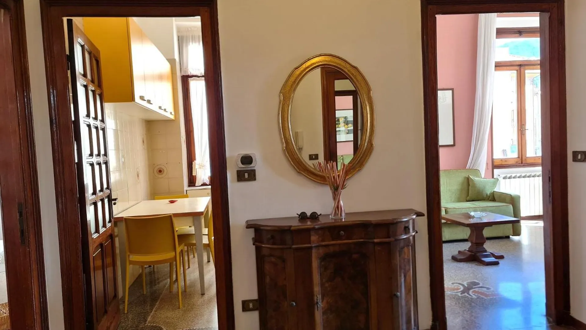 La Bomboniera Apartment Rapallo 0*,